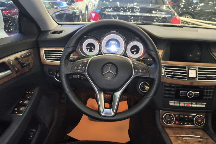 Used Mercedes-Benz CLS 2012 CLS 300 CGI Steering Wheel