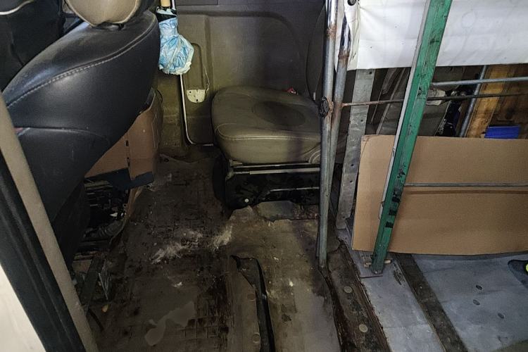 Used GAC Gonow Starry 2013 1.5L Seven-Seater Supreme Model
