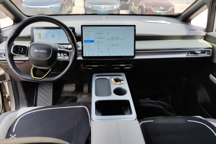 Used AION Y 2022 Plus 70 Smart Edition