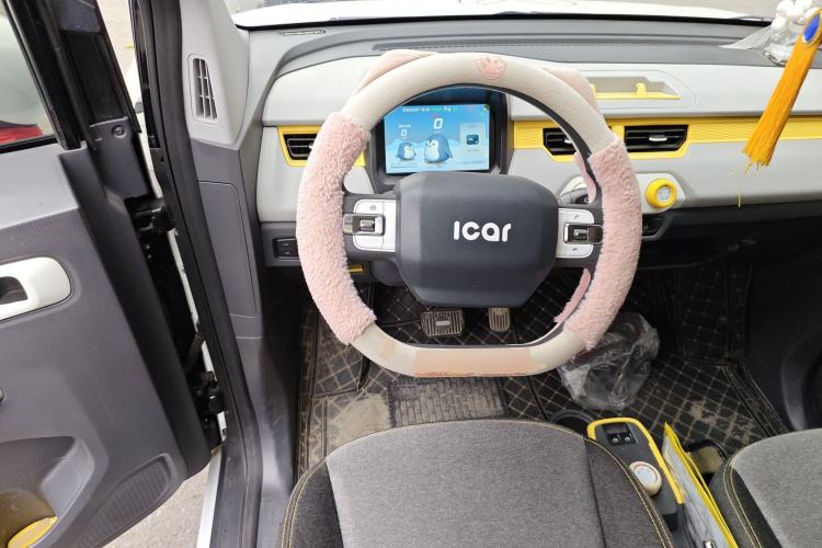 Used Chery QQ Ice Cream 2022 120km Conical Shape Lithium Iron Phosphate