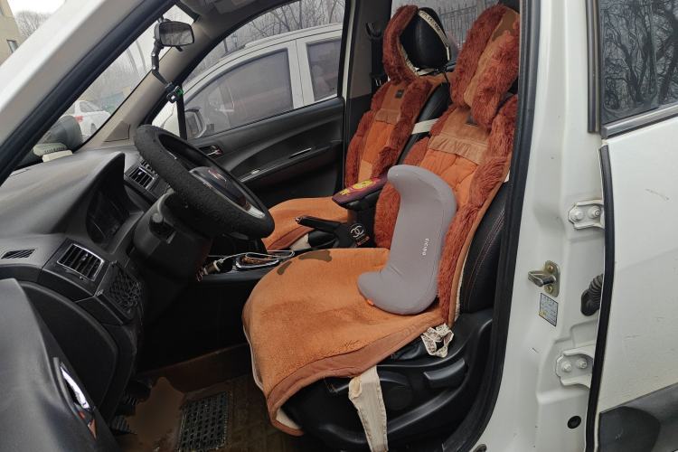 Used FORTHING Joyear X5 2013 1.6L Manual Luxury Model China IV Standard