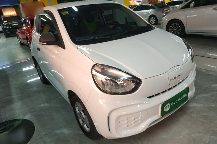 Used Roewe Clever 2021 302 km New Four-Seater Super-Efficient Version
