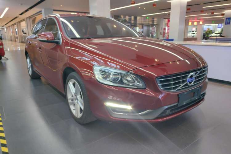Used Volvo V60 2014 T5 Zhiya Edition