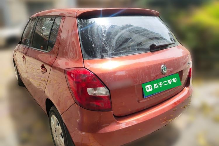 Used Skoda Fabia 2011 1.4L Manual Crystal Edition
