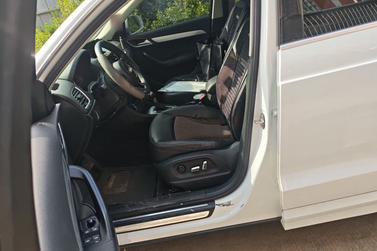 Used Audi Q3 2018 30th Anniversary Edition 30 TFSI Fashion Model