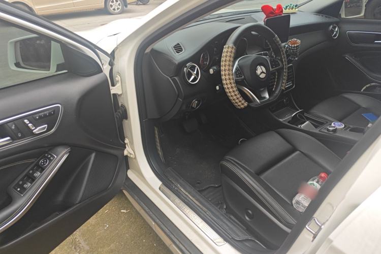 Used Mercedes-Benz GLA 2018 GLA 200 Fashion Model