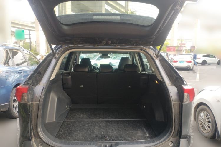 Used Toyota RAV4 2022 2.0L CVT Two-Wheel Drive Fashion Edition Trunk