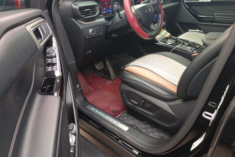 Used Ford Explorer 2022 EcoBoost 285 Four-Wheel Drive 30th Anniversary Edition 7 Seats