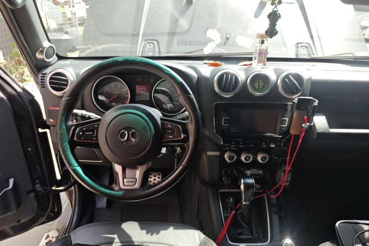 Used BAIC Off-Road BJ40 2016 40L 2.3T Automatic All-Wheel Drive Premium Edition