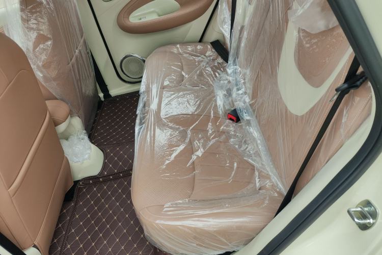 Used Wuling Bingo 2025 333 km Enjoyment Version Left Rear Seat