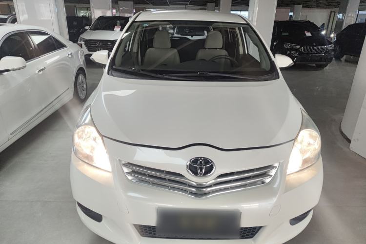 Used Toyota Verso 2014 Starlight 180E CVT Elite Edition
