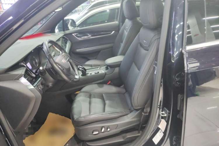 Used Cadillac XT6 2021 28T Six-Seater Luxury Version