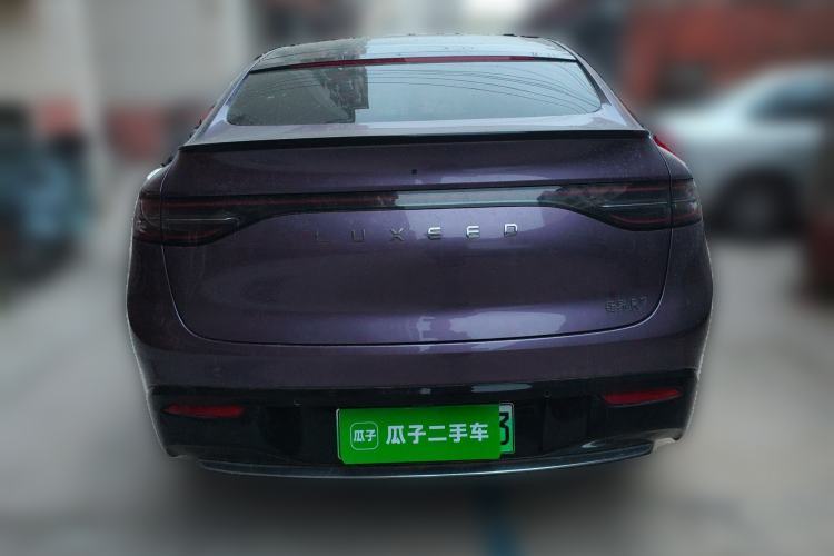 Used Hima Luxeed R7 2024 All-Electric 802 km Max Rear