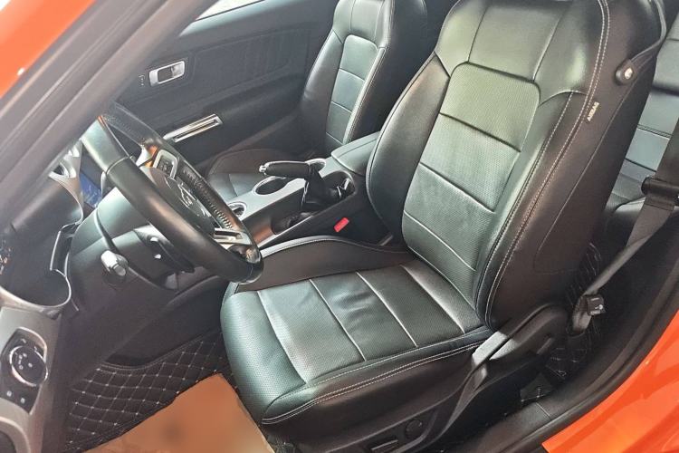 Used Ford Mustang 2019 2.3L EcoBoost
