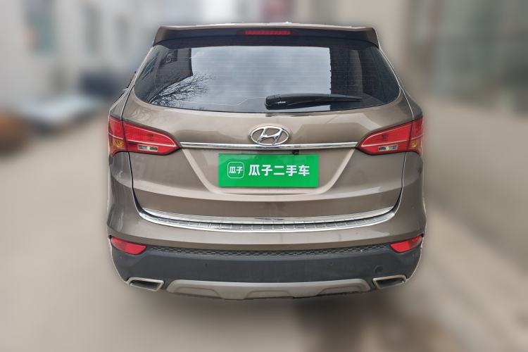 Used Hyundai Santa Fe 2013 2.4L Automatic Two-Wheel Drive Smart Version