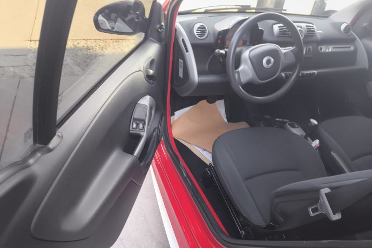 Used smart fortwo 2012 1.0 MHD Hardtop Comfort Edition Driver Seat