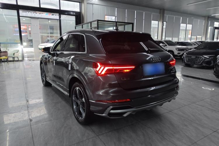 Used Audi Q3 2023 35 TFSI Fashion Dynamic Model (1.5T)
