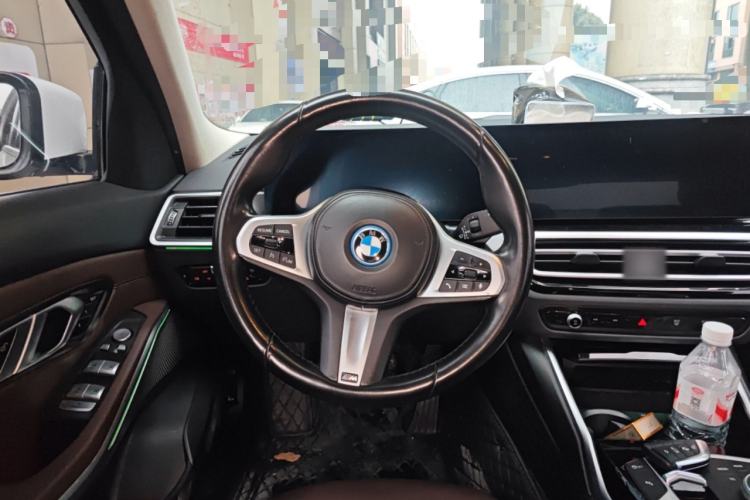 Used BMW i3 2022 eDrive 35 L
