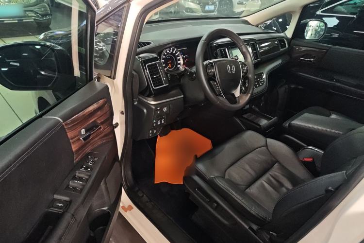 Used Honda Elysion 2016 2.4L Supreme Edition