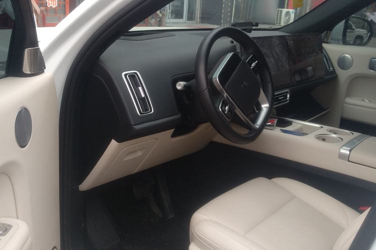 Used Li Auto L7 2023 Pro Model
