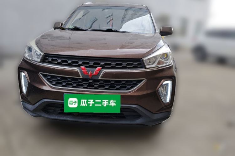 Used Wuling Hongguang S3 2018 1.5T Manual Luxury Model China V Standard