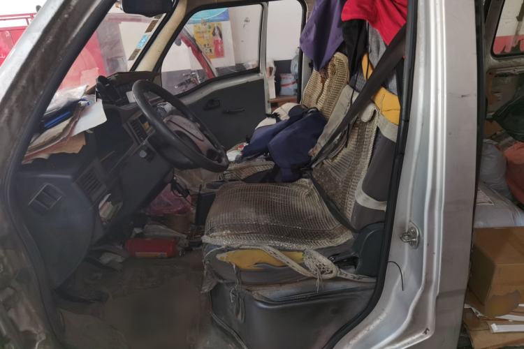 Used Wuling Zhiguang 2015 1.2L Practical LS-I Model Left Front Seat