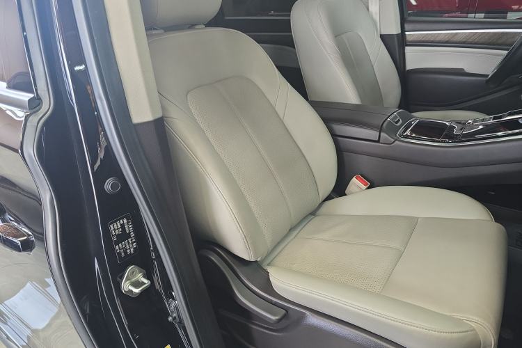 Used GAC Trumpchi M8 2021 Master Series 390T Prestige Edition Right Front Seat