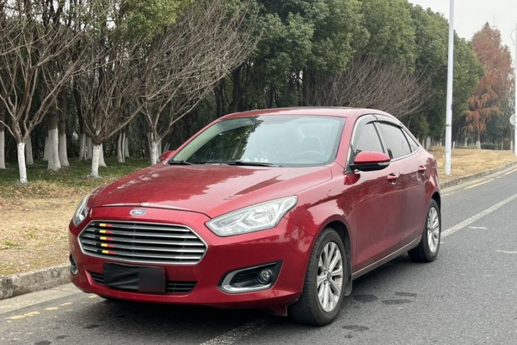 Used Ford Escort 2015 1.5L Automatic Fashion Model
