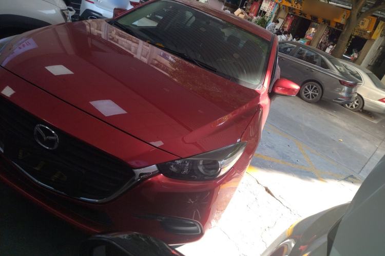 Used Mazda 3 Axela 2017 Sedan 1.5L Automatic Comfort Model Emission Standard China V