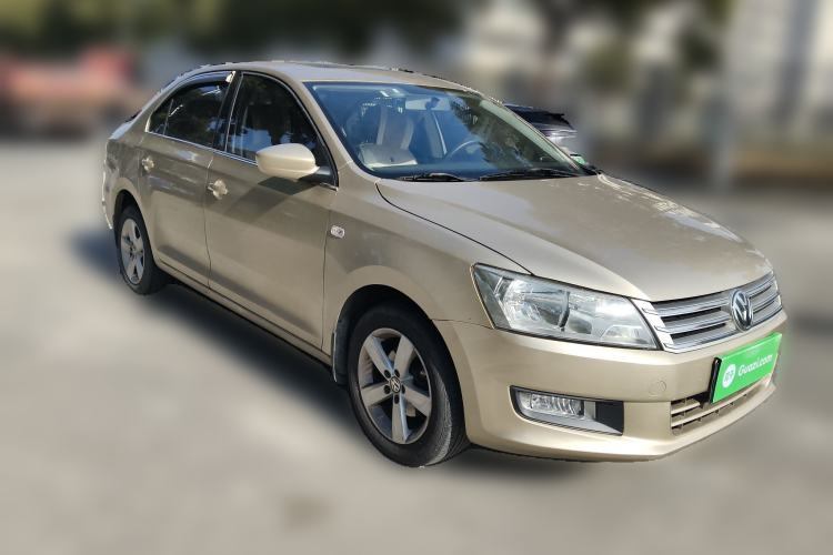 Used Volkswagen Santana 2013 1.4L Manual Comfort Edition Front Right 45 Deg