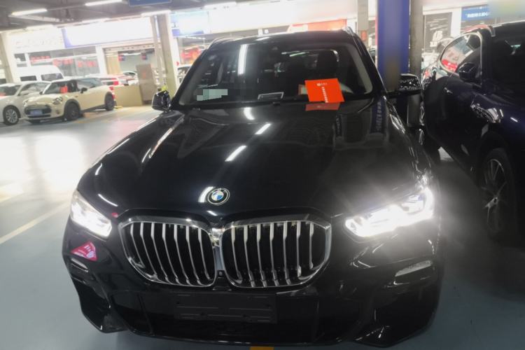 Used BMW X5 2019 xDrive40i M Sport Package Front