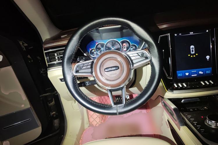 Used Zotye T700 2017 1.8T Dual-Clutch Prestige Model
