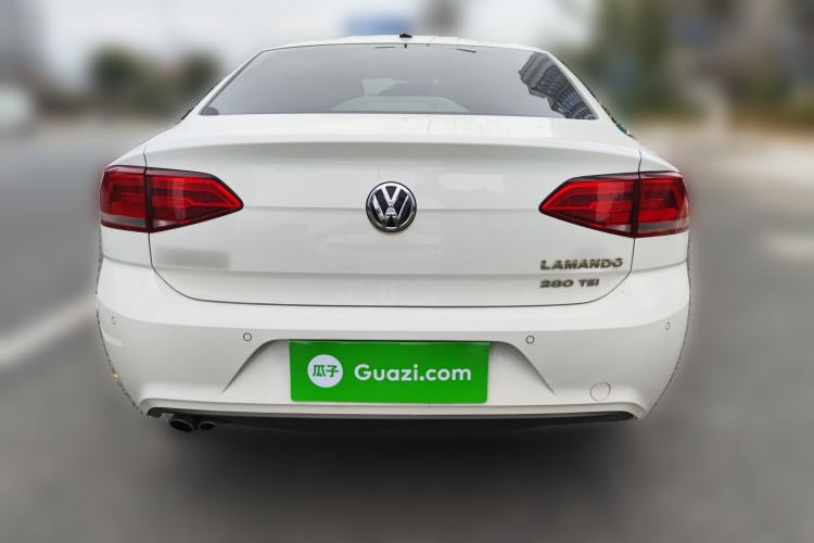 Used Volkswagen Lamando 2015 280TSI DSG Comfort Edition
