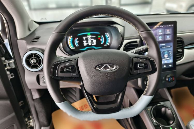 Used Chery New Energy Little Ant 2022 300 000 Yuan "Ant Fan" Edition "Extra Sweet" Version Lithium Iron Phosphate 29.2 kWh 30 kW 301 km