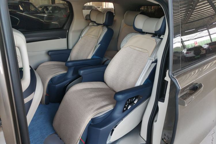 Used Buick GL8 2021 ES Landtrek 653T Comfort Edition
