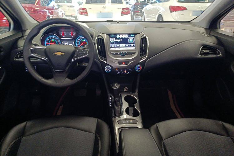 Used Chevrolet Cruze 2017 1.5L Hatchback Automatic Xuanfeng Edition