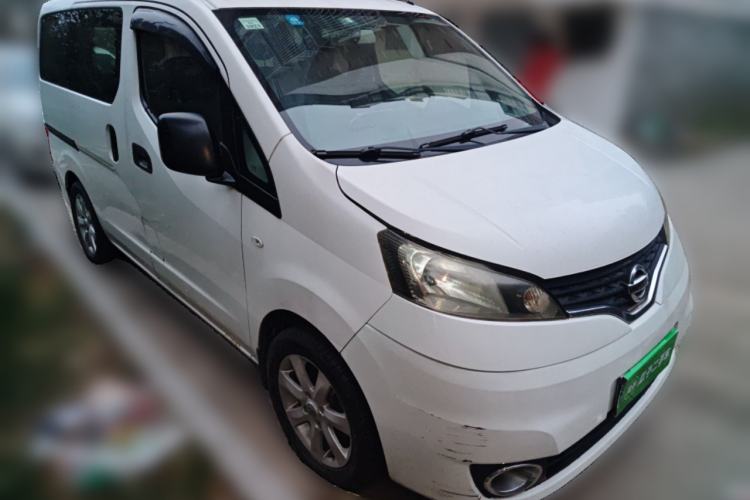 Used Nissan NV200 2011 1.6L 232 Seats Zunya Trim Front Right 45 Deg