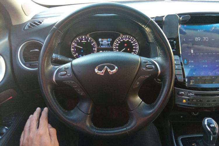 Used Infiniti QX60 2016 2.5 S/C Hybrid Four-Wheel Drive All-Terrain Version China V Emission Standard