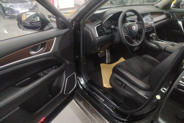 Used Honda Avancier 2017 240TURBO Two-Wheel Drive Elite Edition