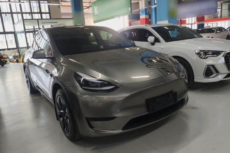 Used Tesla Model Y 2024 Rear-Wheel-Drive Version
