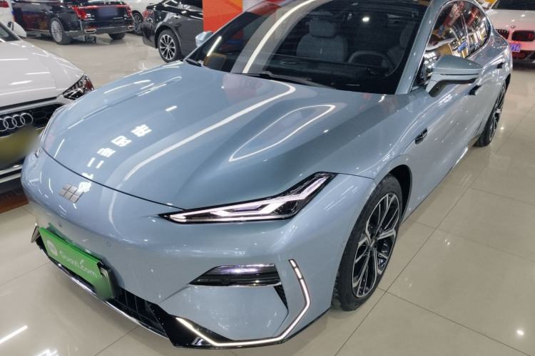 Used Geely Galaxy E8 2025 700 km Long-Range Intelligent Driving Version