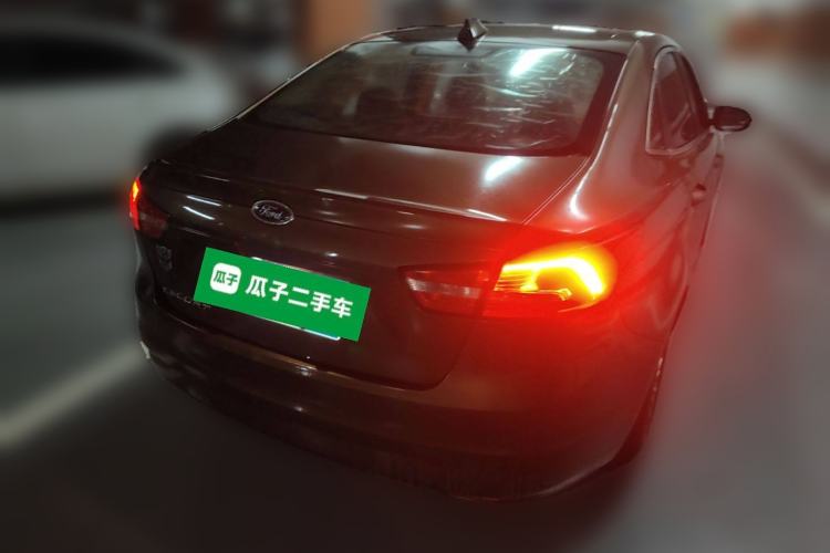 Used Ford Escort 2015 1.5L Automatic Comfort Edition
