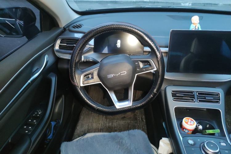 Used BYD Destroyer 05 2024 HONOR Edition DM-i 55KM Luxury Model Steering Wheel
