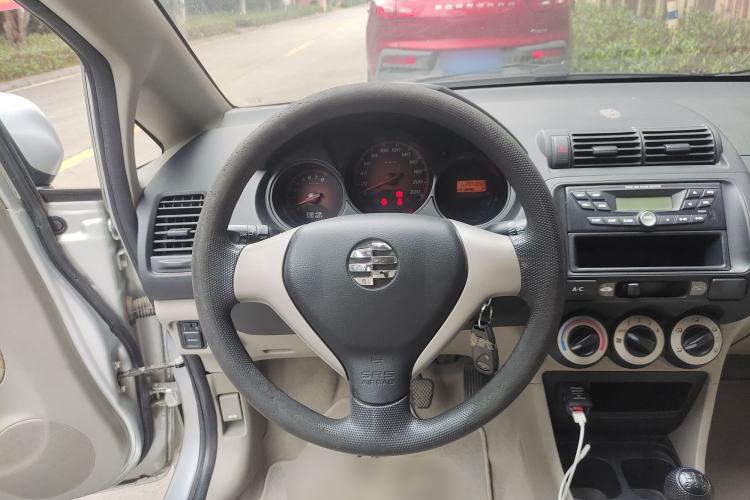 Used Everus S1 2014 1.3L Manual Comfort Edition