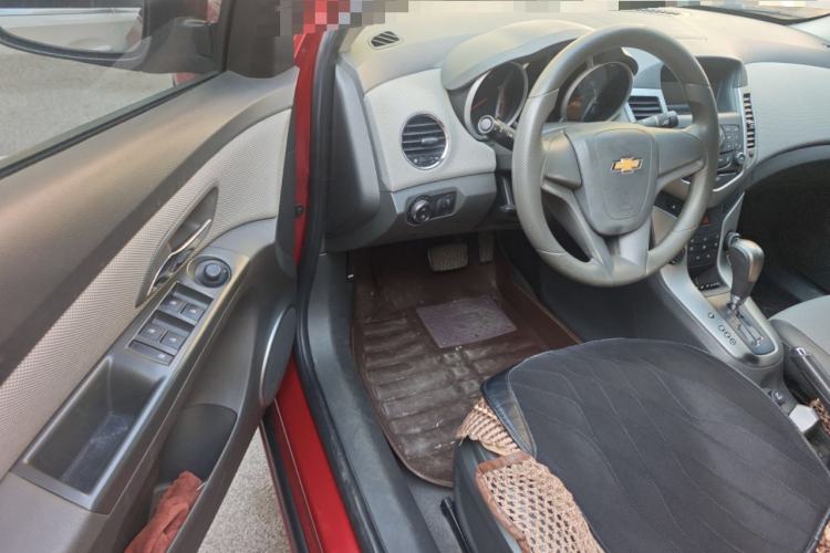 Used Chevrolet Cruze 2013 1.8L SE AT
