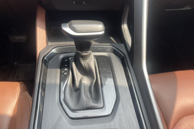 Used Geely Auto Vision X6 2021 PRO 1.4T Automatic Prestige Model
