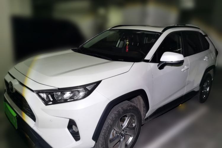 Used Toyota RAV4 2022 2.0L CVT Two-Wheel Drive Fashion Edition