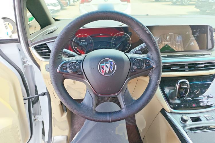 Used Buick GL8 2022 ES Land Cruiser 653T Luxury Model
