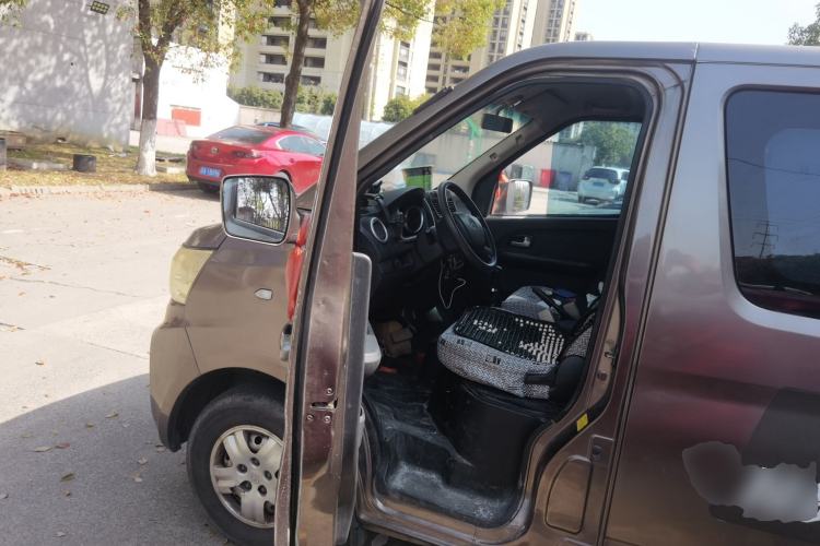 Used CHANGAN KAICHENG Ruixing M60 2020 1.5L Standard Version China VI 6-Seater DAM15KR Driver Seat