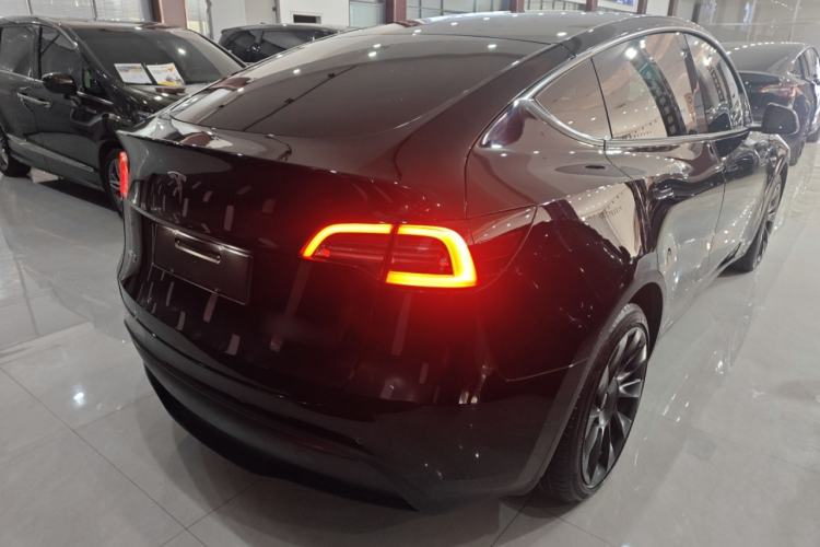 Used Tesla Model Y 2021 Standard Range Rear-Wheel Drive Version